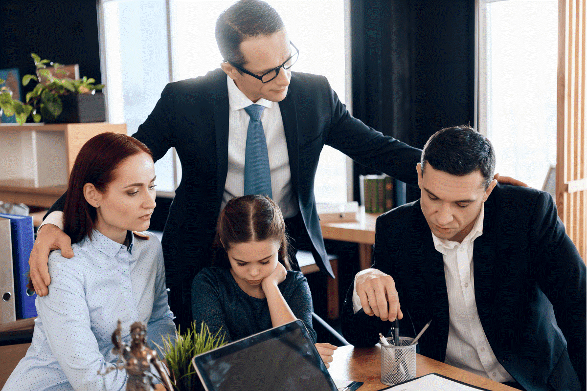 بهترین وکلای دعاوی خانوادگی چه ویژگی هایی دارند؟